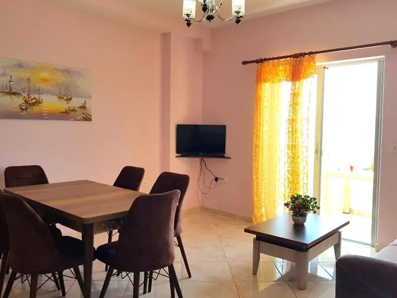 Sea View Vacation Apartment Sarandë